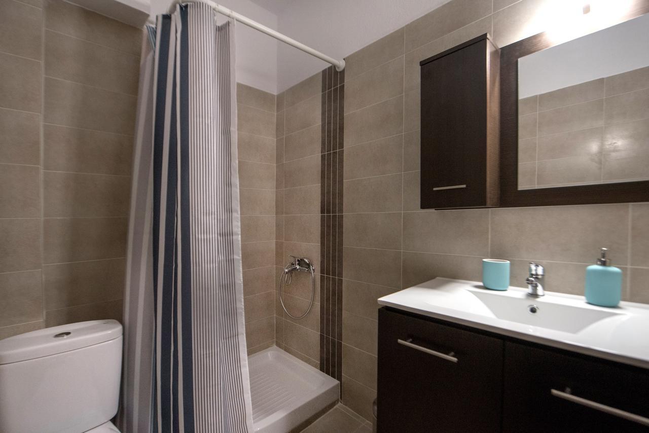 Pleiades Casual Living Apartment Nea Roda Bagian luar foto