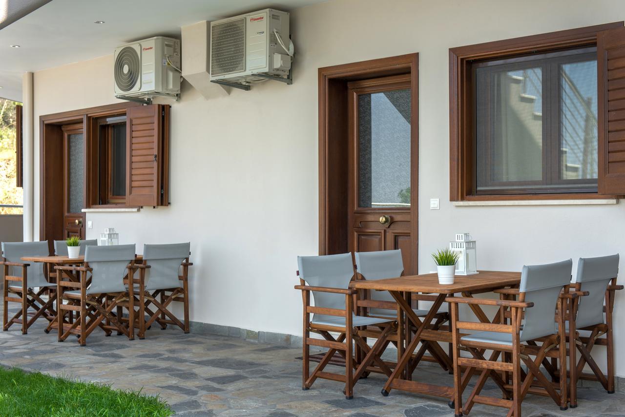 Pleiades Casual Living Apartment Nea Roda Bagian luar foto