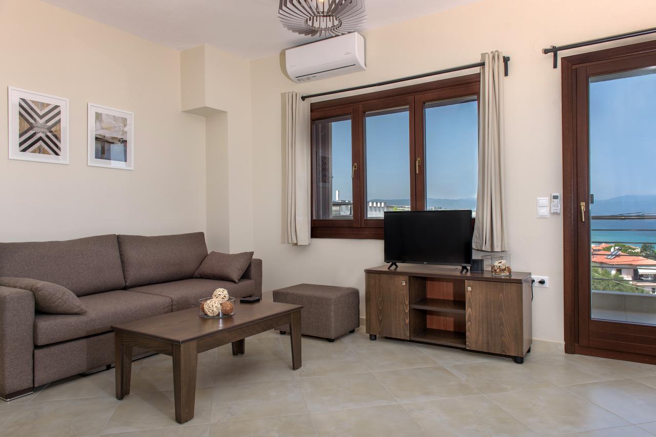Pleiades Casual Living Apartment Nea Roda Bagian luar foto